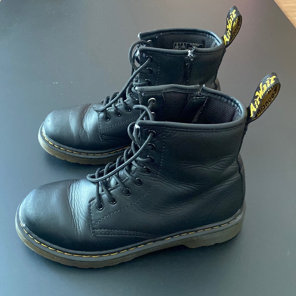 #kidsdocmartens#drmarten1460#kidswear